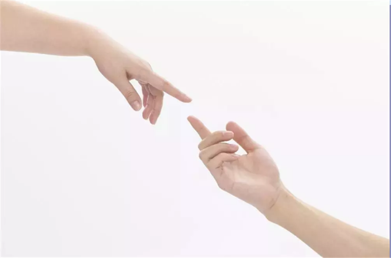 手腳干燥、脫皮，不能全怪天氣，可能是這些原因